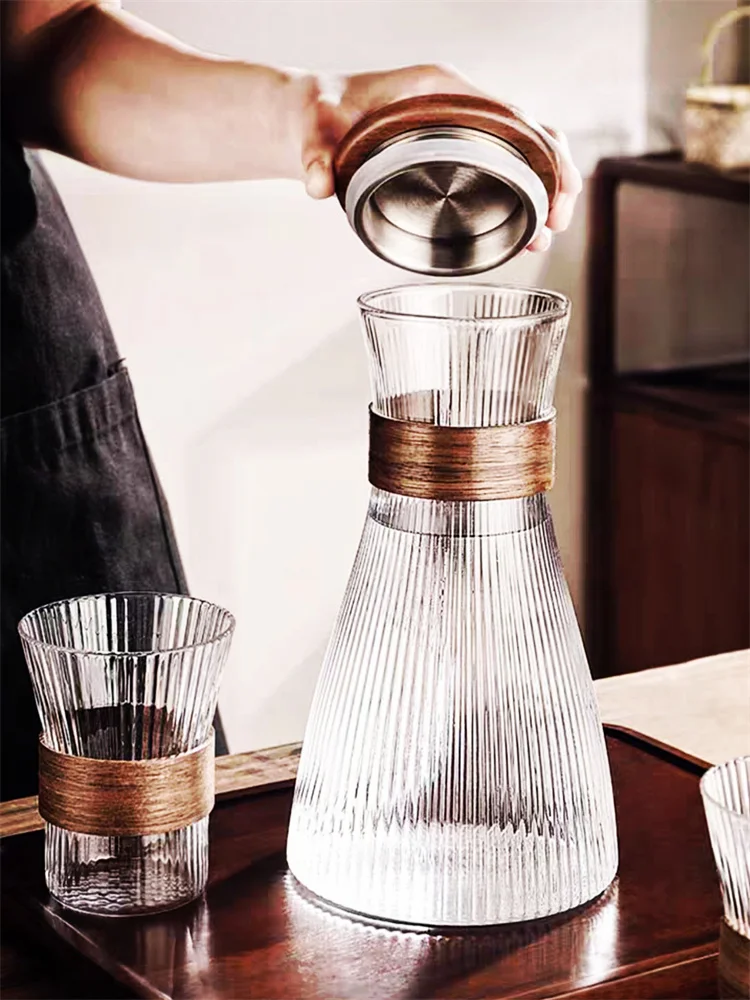 일본식 유리 냉수 주전자 호두 슬리브 내열성 세로 줄무 - Coffee Equipment Eu 리뷰 및 가격